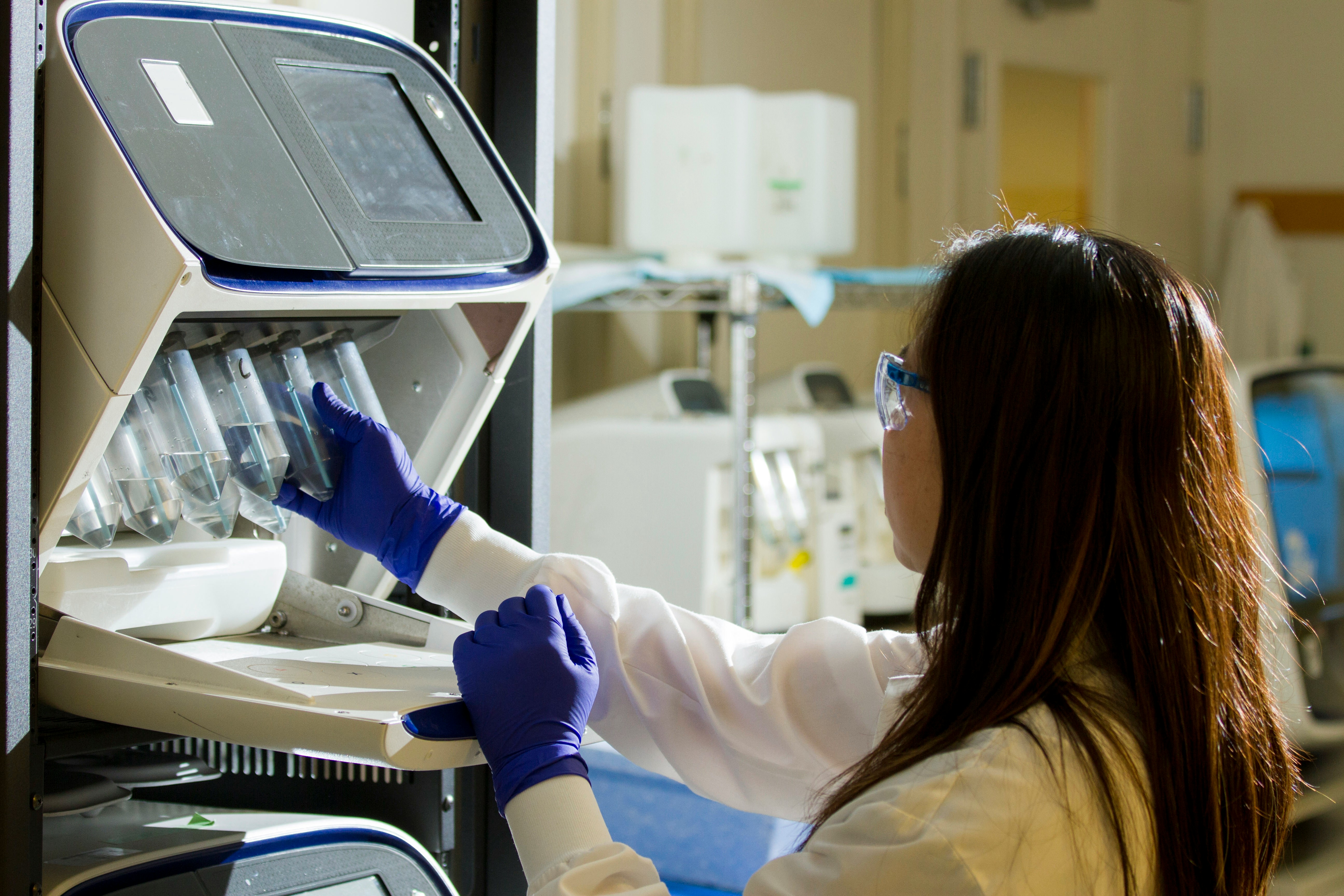 Non-MBBS High-Income Biology Careers & Skill Blueprint